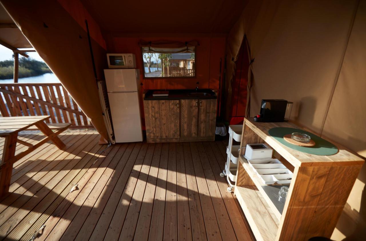 Camping Nautic Almata Glamping Hotel Castello  D'Empuries Esterno foto